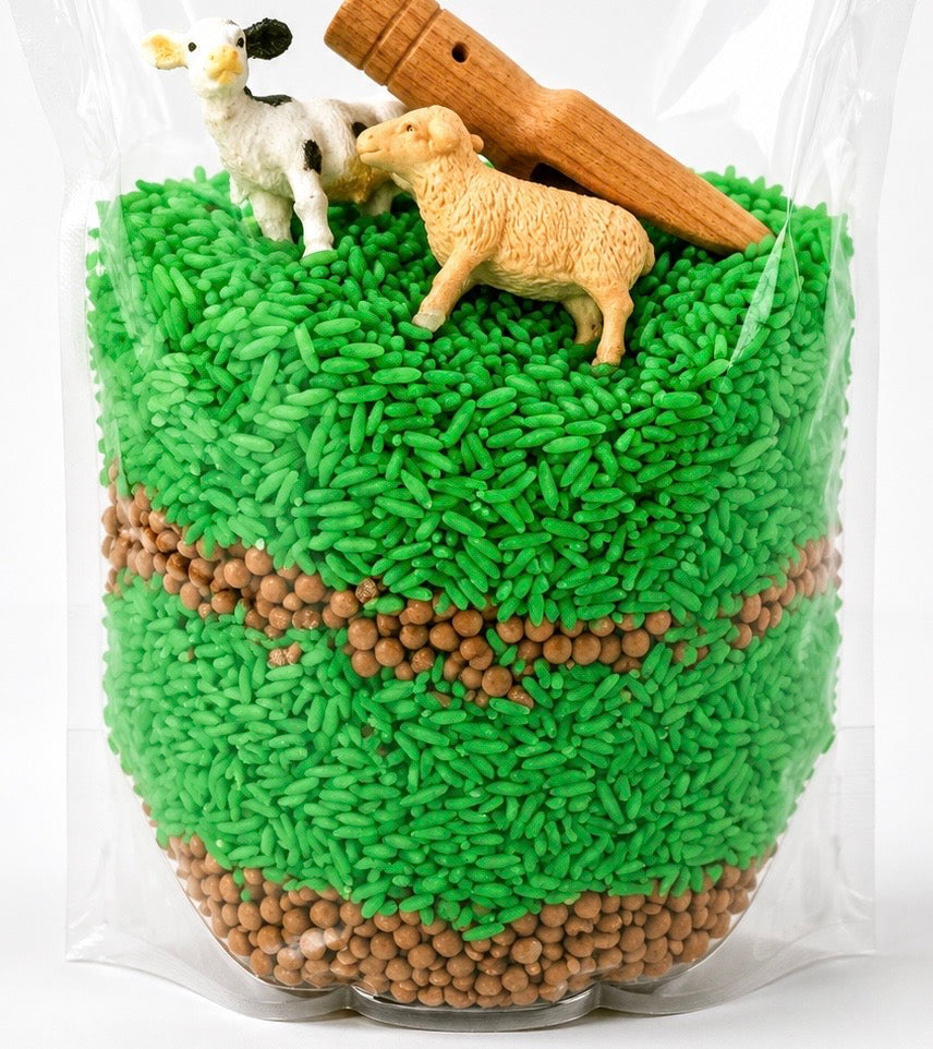 Day on the Farm Dump & Play Sensory Bag