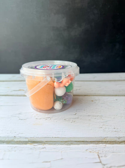 Take and Play Dino Play Dough Bucket 