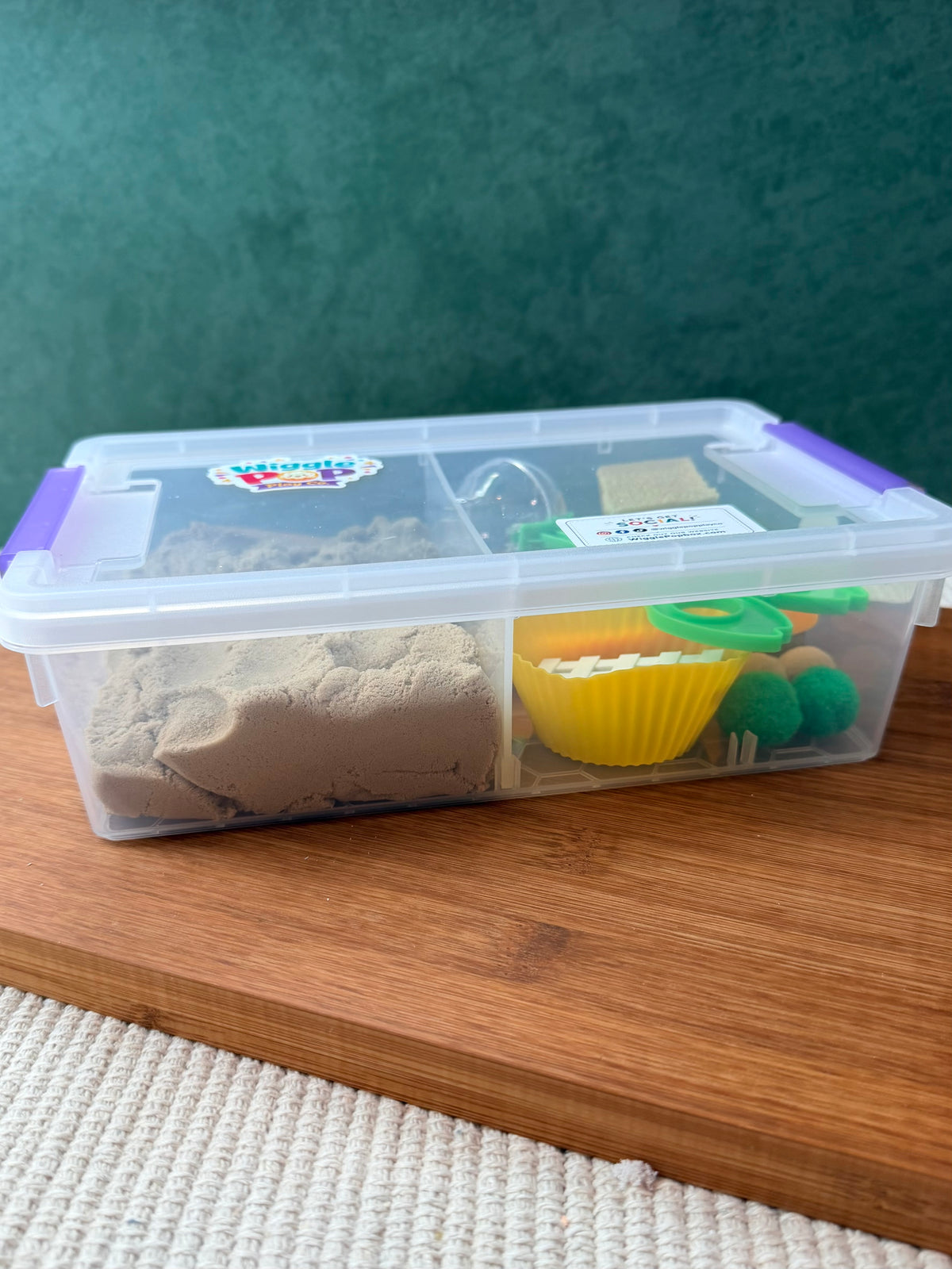 Kinetic sand sensory bin for kids. Farm themed kinetic sand sensory bin. 