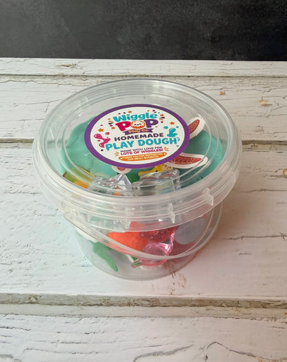 Take and Play Ocean Play Dough Bucket