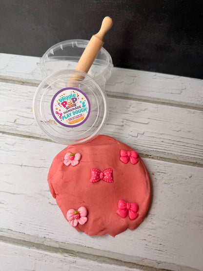 Play Dough Bucket (pick your color)