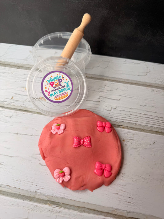Play Dough Bucket (pick your color)