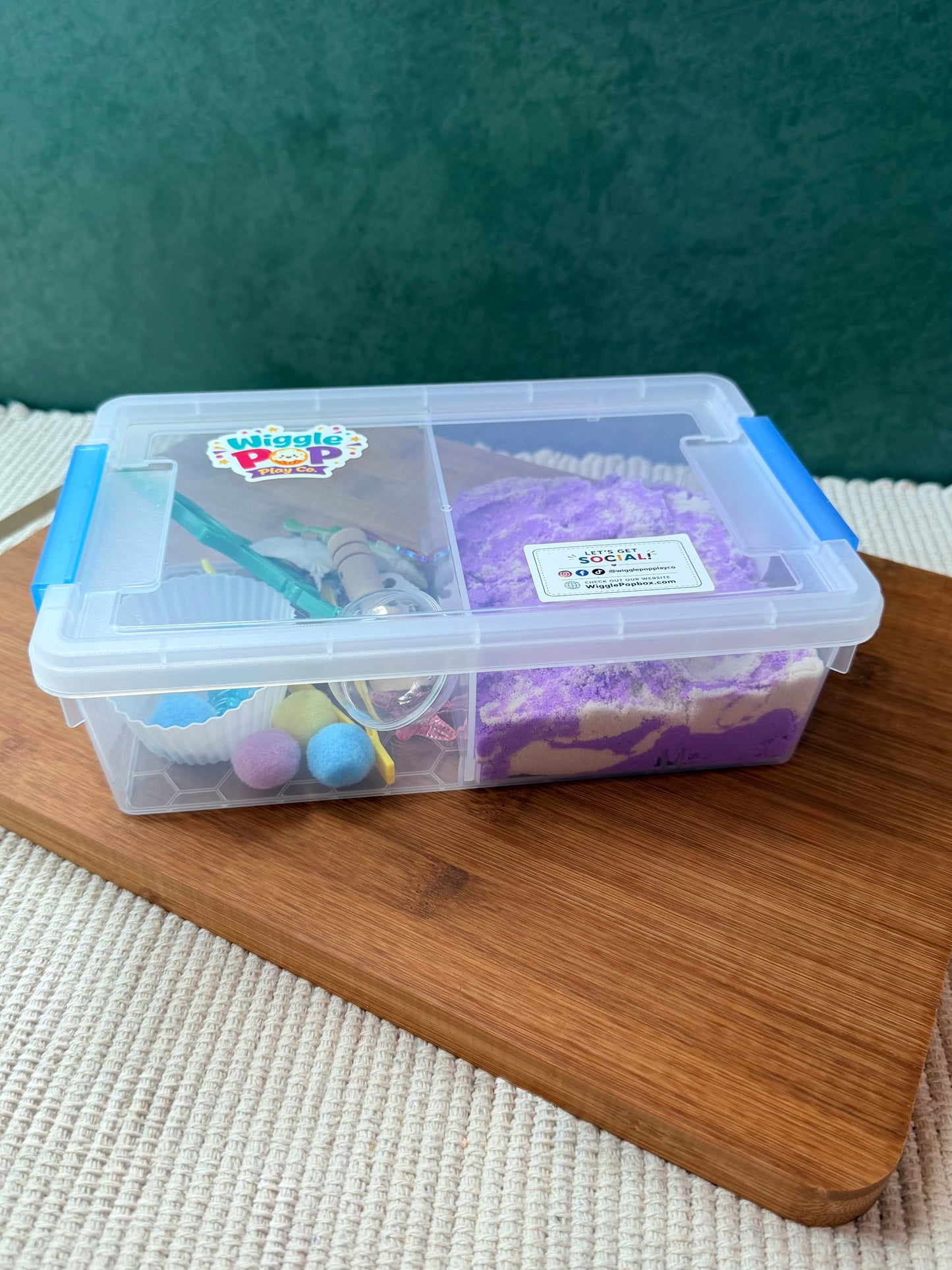 Ocean theme, kinetic sand sensory kit