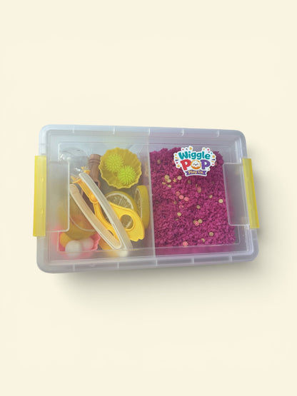 Lemonade grab and play sensory kit